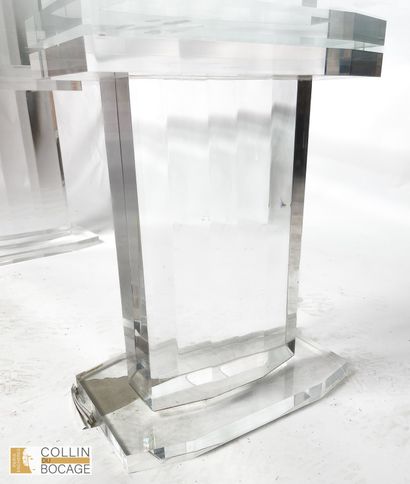 Table basse vers 1980 en verre
