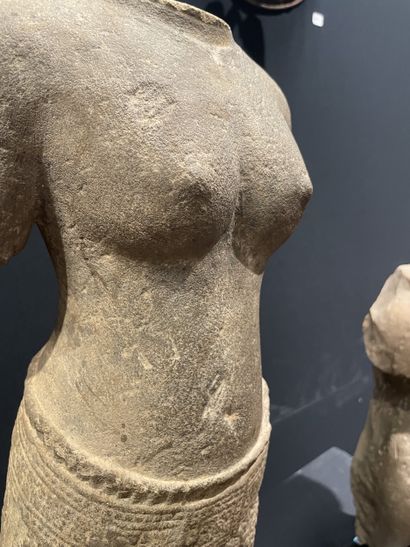 CAMBODIA, 13th century Khmer art and restorations....