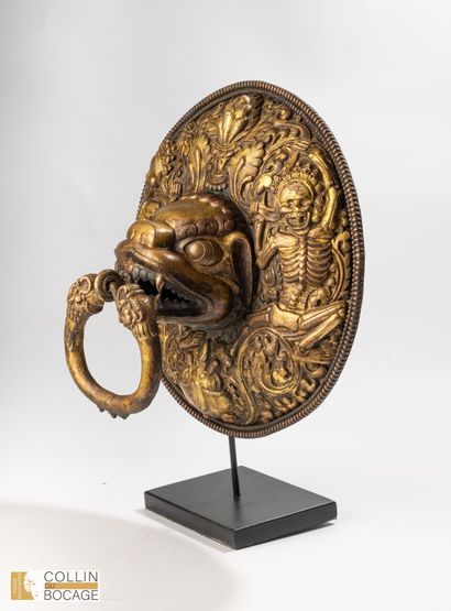 TIBET, 17th-19th century. Temple handle adorned...