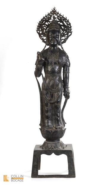 CHINA, early 20th century. Large sculpture...