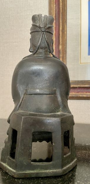 CHINA, Qing dynasty, 19th century. Statuette...