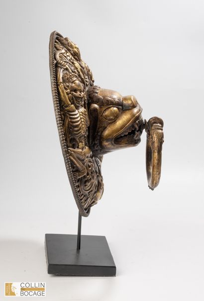 TIBET, 17th-19th century. Temple handle adorned...