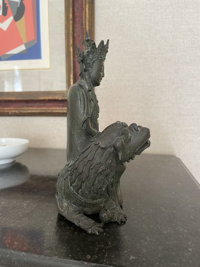 CHINA, Ming dynasty (1368 - 1644). Statuette...