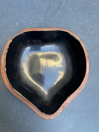 CHINA, 19th century
Box representing peaches...