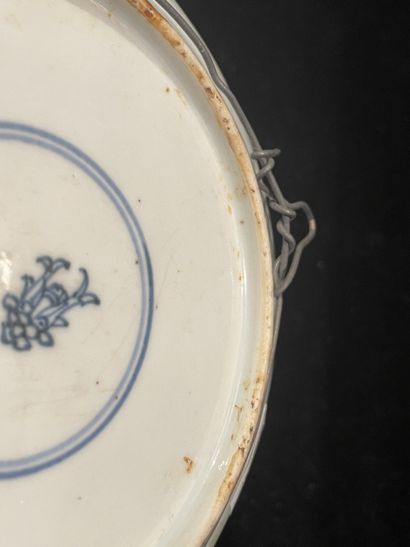 VIETNAM, 18th and 19th century. Two blue-white...