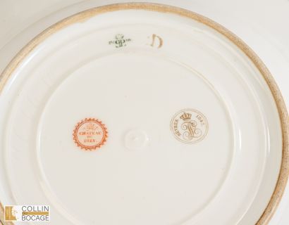 Une assiette creuse du service des Princes...