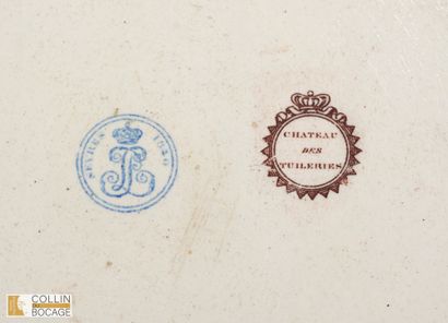 Plat du service des Officiers du roi Louis-Philippe
Porcelaine
Diam....