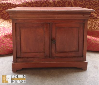 Meuble de maitrise
Buffet bas en bois naturel
30X14X25...