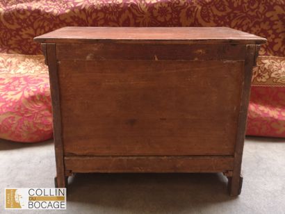 Meuble de maitrise
Buffet bas en bois naturel
30X14X25...
