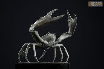 IN THE STYLE OF JAPAN. Crab brandishing its...