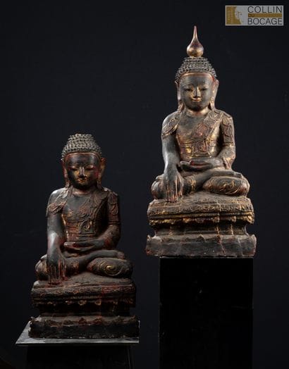 BIRMANIE, XXème siècle.
Deux Bouddha assis,...