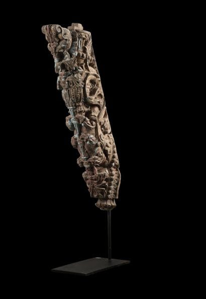 ASIE DU SUD EST, XXème siècle. Vyala sculpté...