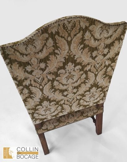 Fauteuil de style Louis XIII
haut : 108 ...