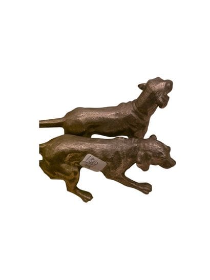 Pair of hunting dogs. Metal