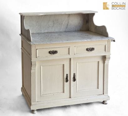 Meuble de toilette
Marbre 
Travail vers 1900...