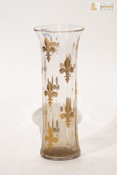 Cylindrical vase decorated with fleur-de-lis...