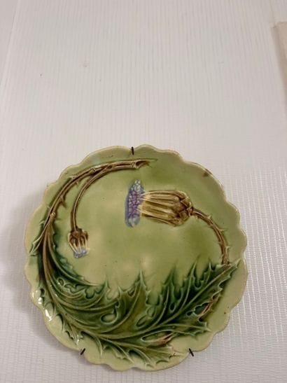 Two plates decorated with arum flower motifs...