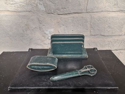 Leather desk set. Hermès-style cellier stitching....