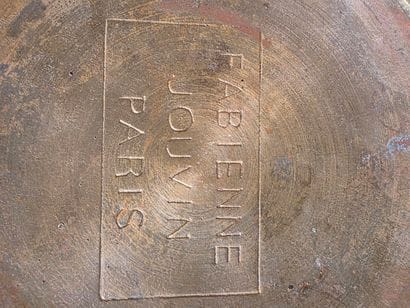 Fabienne JOUVIN
Vase cylindrique couvert....