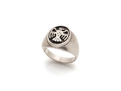 Bague chevalière en argent 800 millièmes,...