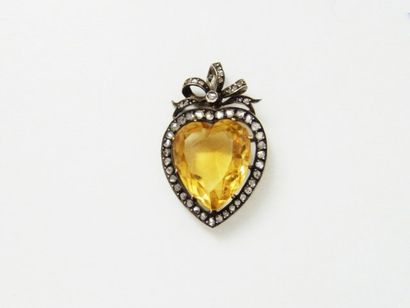 Pendentif coeur en argent doublé or, orné...