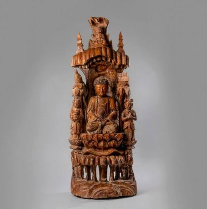 STATUETTE de Bouddha assis en bois reposant...