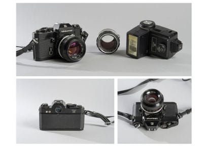 NIKON
Lot composé d’un appareil Nikon NIKKORMAT...