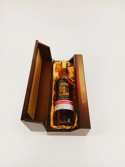 Offered in original box, excellent appea...