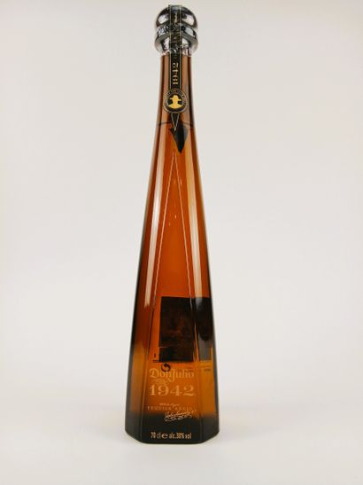 1 bottle of 70 cl Don Julio, 1942 Tequila...