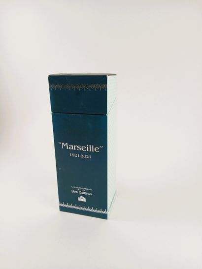 Offered in original carton. Excellent appearance...
