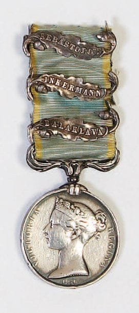 GRANDE BRETAGNE (ROYAUME) Médaille de Crimée...