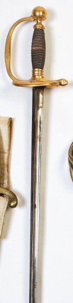 EPÉE D'OFFICIER MODÈLE 1816 UNI. Fusée filigranée...