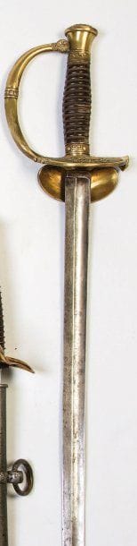 EPÉE D'OFFICIER BELGE TYPE 1817 À CISELURES...
