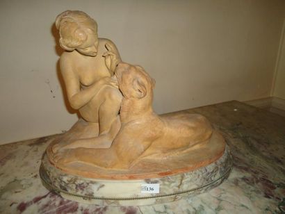 Jean MACROU
Jeune femme et félin, terre signée...