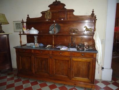 Buffet vaisselier en bois de placage ouvrant...