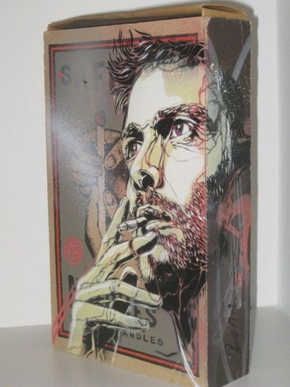 C215 (Français, né en 1973) 

Jon Cartwright,...
