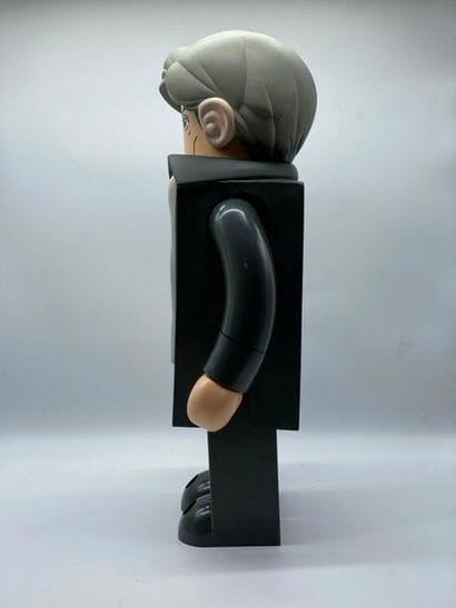 Kubrick 

Andy Warhol 1000%, 2003



Figurine...