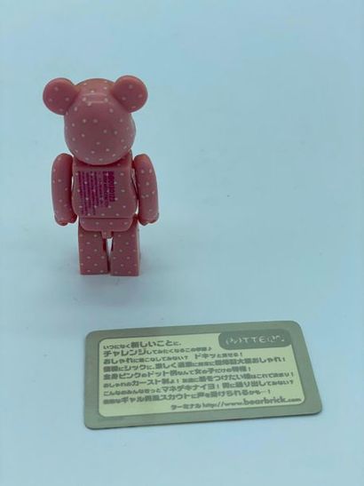 Be@rbrick 

Series 13 – Pink Polka Dot (Pattern)...