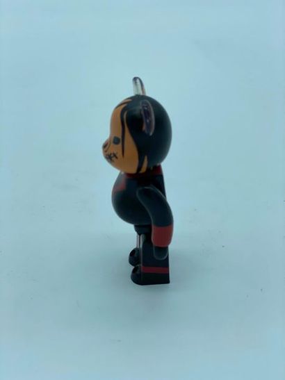 Be@rbrick 

Series 14 – Saw Doll (Horror)...