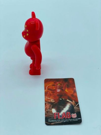 Be@rbrick 

Series 15 – China (Flag) 100%,...