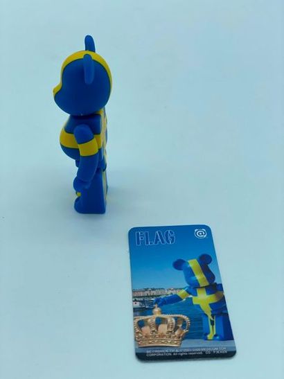 Be@rbrick 

Series 16 – Sweden (Flag) 100%,...