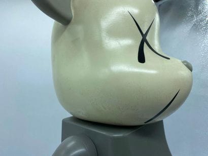 Be@rbrick X KAWS

Companion (Grey) 1000%,...