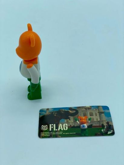 Be@rbrick 

Series 18 – India (Flag) 100%,...