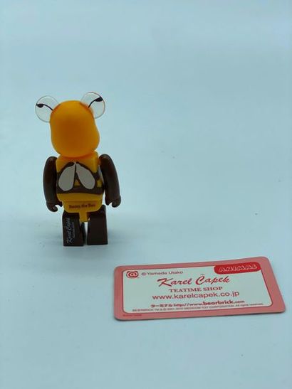 Be@rbrick 

Series 21 – Buzz the Bee by Karel...