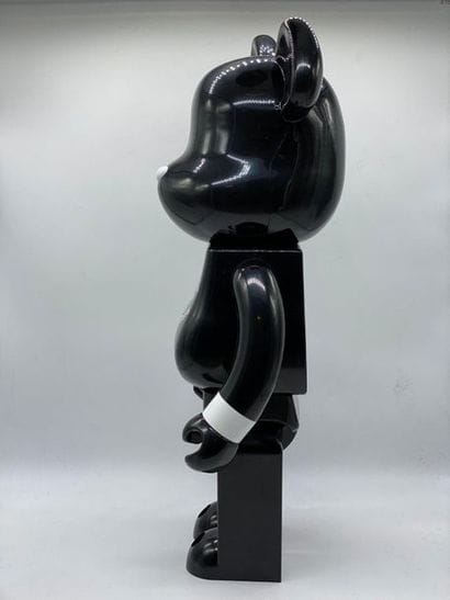 Be@rbrick 

Mastermind Japan 1000%, 2006...