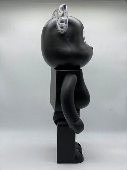 Be@rbrick 

NEIGHBORHOOD N°1 1000%, 2016...