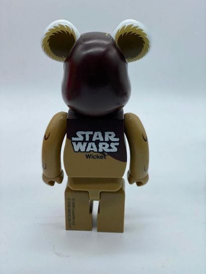 Be@rbrick
Star Wars  400%, 2006

Figurine...
