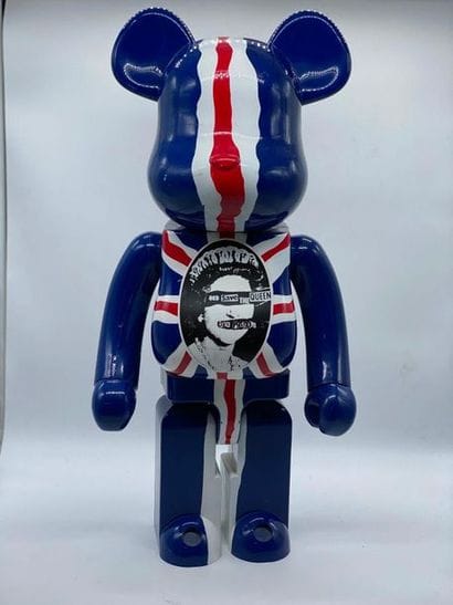 Be@rbrick 

Sex Pistols : God Save the Queen...