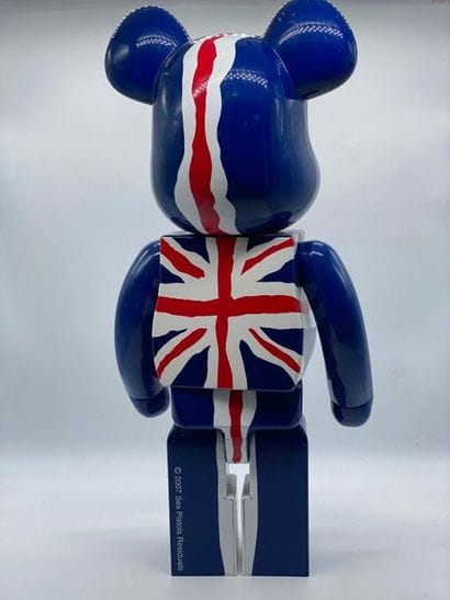 Be@rbrick 

Sex Pistols : God Save the Queen...