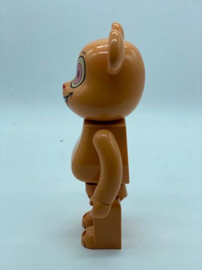 Be@rbrick 

Ren & Stimpy (Ren) 400%, 2010



Figurine...